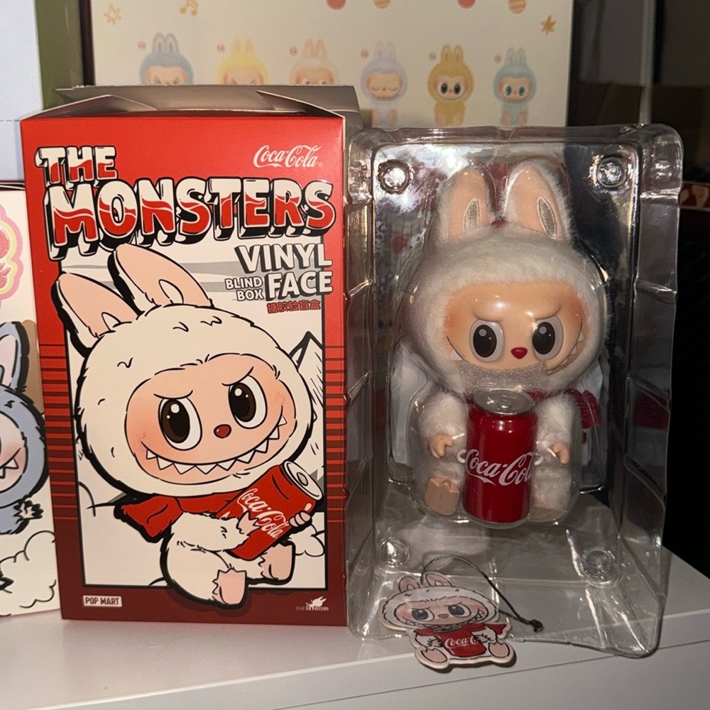 POP MART LABUBU THE MONSTERS COCA-COLA SERIES - Picture 3 of 9